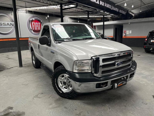 Ford F-250 3.9 Xlt 4x2 2p