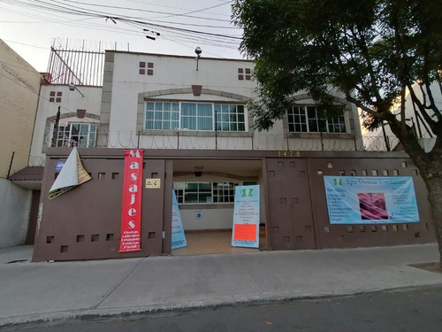 Imagen 1 de 15 de Consultorio Médico En Lindavista