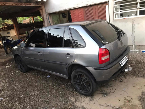 Volkswagen Gol 2005 1.0 16v Plus 5p