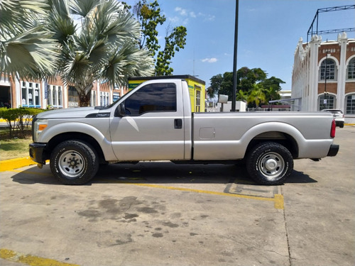 Imagen 2 de 14 de Ford F-250