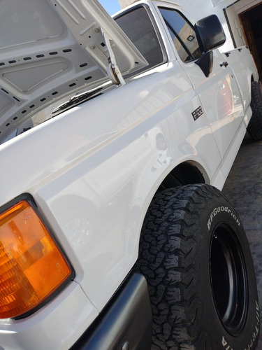 Imagen 3 de 10 de Ford F-100 1996 4.3 D Mwm