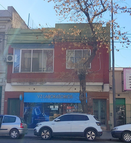 Imagen 1 de 30 de Triunvirato Al 4300 Y Mendoza, Villa Urquiza. Ph Sin Expensas. Piso 1 X Escalera. 2 Plantas. Sup Tot: 156 M2, Cub: 105 M2. 3 Amb. 2 Dorm. Playroom Grande. Terraza De 51 M2. Cocina Grande. Lavadero Ind
