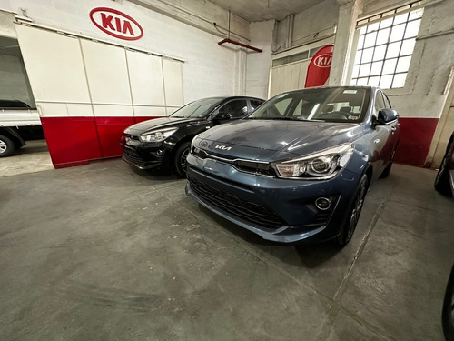 Imagen 20 de 21 de Kia Rio 2022 Sx At
