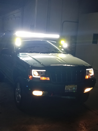 Jeep Grand Cherokee Limited V8 Quadra Drive 4x4 At