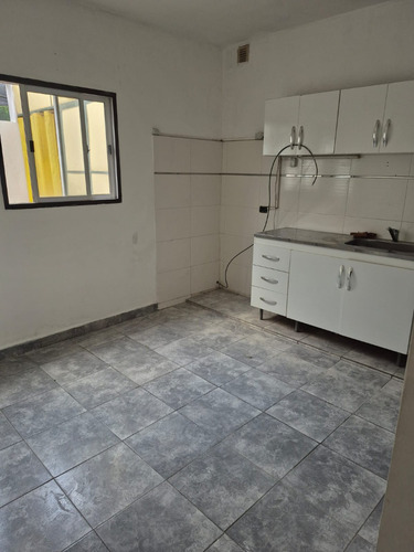 Alquilo Dueño Directo, Sin Expensas, Departamento Tipo Duplex Al Frente Zona Haedo/palomar