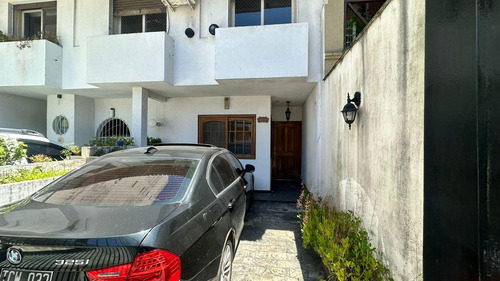 Blanco Encalada 3900, Casa Tipo Duplex, 4 Ambientes C/patio-terraza-parrilla-cochera - Belgrano R