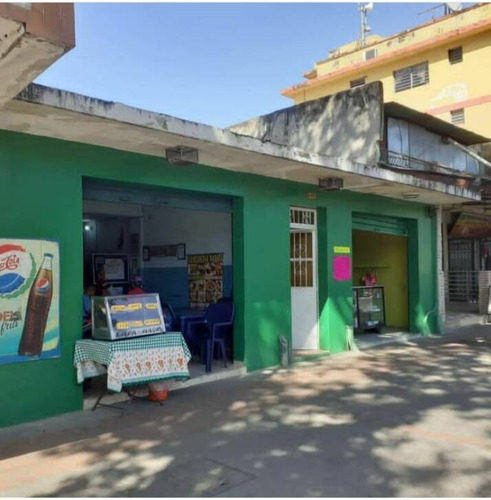 Lucrecia Escorcha Locales En Venta En Av. Las Ferias Cód 231503