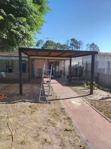 Pergolas Aleros Sobretechos Negro