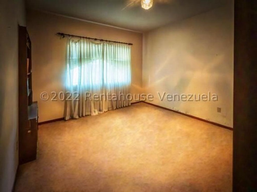 Imagen 3 de 25 de Casa En Venta Los Palos Grandes Mls #22-28579 Ingrid Guzman