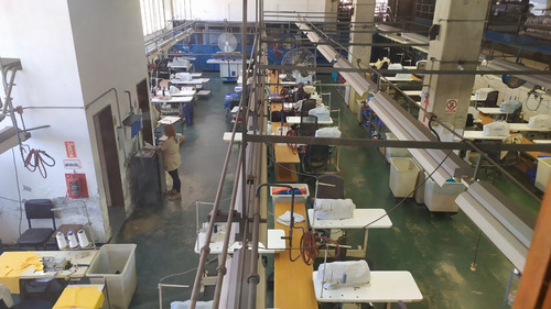 Vendemos Gran Fondo De Comercio Con Mobiliario, Equipos, Maquinas, Fabrica Textil Totalmente Activa Em
