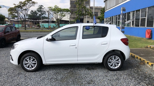 Renault Sandero Life+