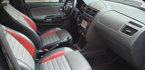 Volkswagen Fox 1.6 Pepper