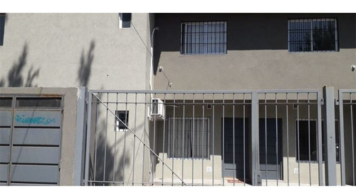 Venta Triplex C/cochera Y Patio En Muñiz!!(s/exp).