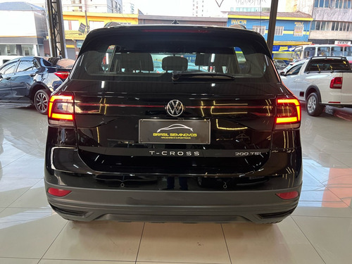 Volkswagen T-Cross 1.0 200 TSI TOTAL FLEX AUTOMÁTICO