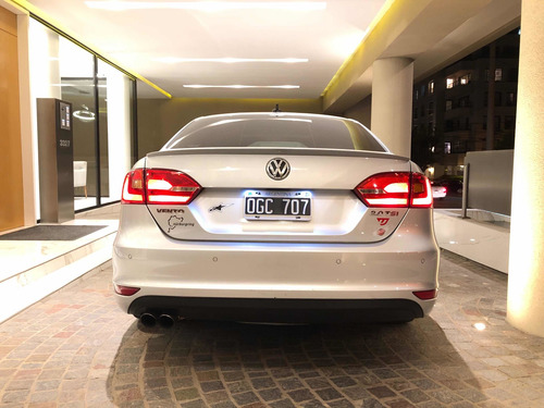 Volkswagen Vento 2.0 Sportline Tsi 200cv Bi-xenon Dsg 2014