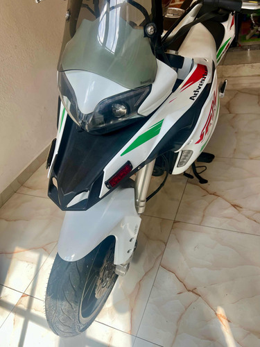 Benelli Trk 251 Touring 2020 Excelente!