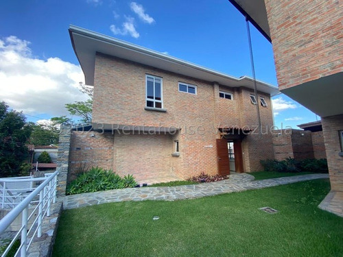 Se Vente Casa En La Lagunita En Exclusivo Conjunto