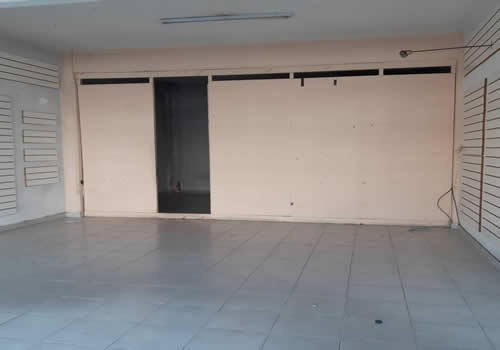 Imagen 3 de 6 de Amplio Local En Villa Gesell