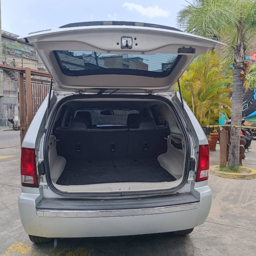 Imagen 8 de 13 de Jeep Grand Cherokee 4x4