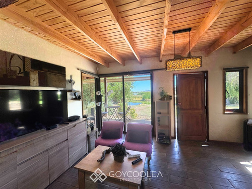 Casa En Venta De 2 Dorm. En Las Cabras