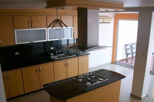 Imagen 11 de 17 de Fjm-cod853 Venta Cómodo E Iluminado Town House En Terrazas De San Diego.