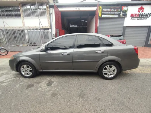 Chevrolet Optra 1.6 Advance