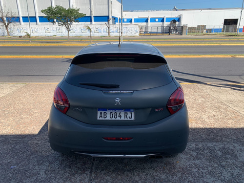 Peugeot 208 1.6 Gti