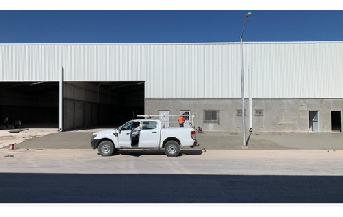 Bodega En Renta En Pequeña Zona Industrial