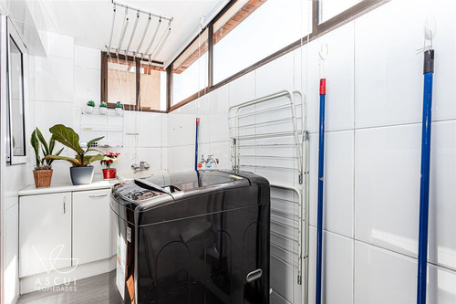 Departamento En Venta De 3 Dorm. En Las Condes