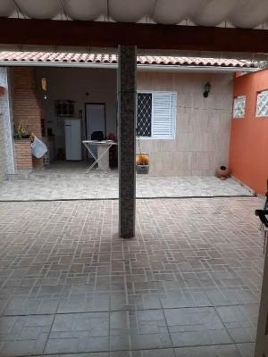 Imagem 4 de 14 de Casa Á 100 Metros Do Mar Com Suíte E Edícula Em Itanhaém Sp