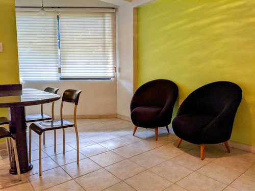 Imagen 4 de 14 de Apartamento En Venta En Naguanagua
