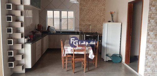 Sobrado Com 4 Dormitórios À Venda, 229 M² Por R$ 660.000,01 - Guatupê - São José Dos Pinhais/pr - So0151