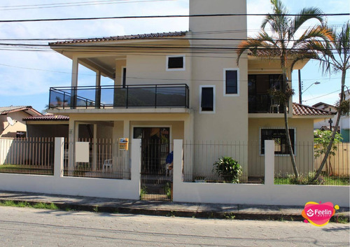 Imagem 1 de 30 de Casa Com 3 Dormitórios À Venda, 151 M² Por R$ 850.000,00 - Campeche - Florianópolis/sc - Sc - Ca0077_feelin