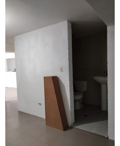 Casa En Venta - Hoyo De La Puerta