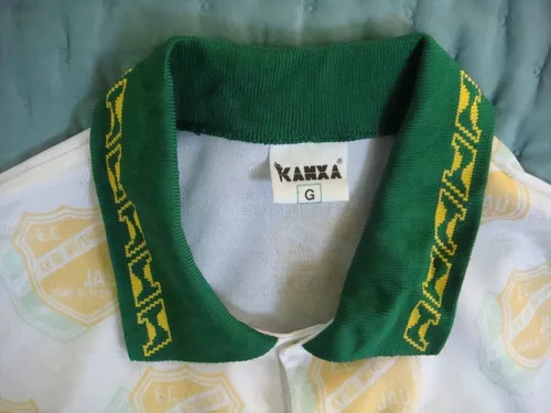 Nascido para jogar futebol, Rumual Ékissa! Camisa da copa…