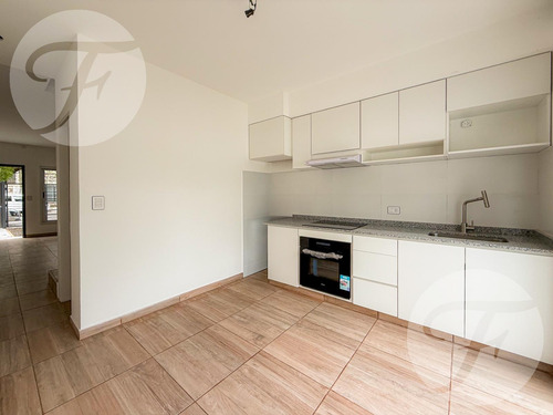Venta En Bloque - Complejo De 3 Duplex - Castelar Sur