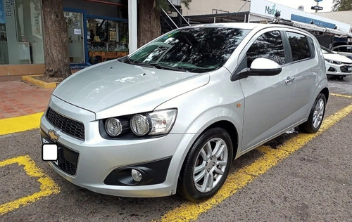 Imagen 4 de 6 de Chevrolet Sonic 2016 1.6 Ltz At Mx 5 P