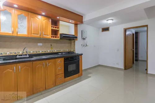 Casa En Venta En Búcaros. Cod V12491