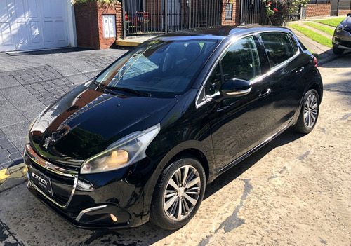 Peugeot 208 1.6 Feline