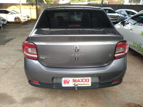 Imagem 5 de 10 de Renault Logan Iconic 1.6 Automático Flex