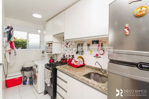 Apartamento, 3 Dormitórios, 61.17 M², Cavalhada - 162757