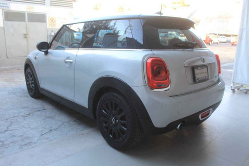 Imagen 4 de 15 de Mini Cooper 2016 3p Chili L3/1.5/t Man