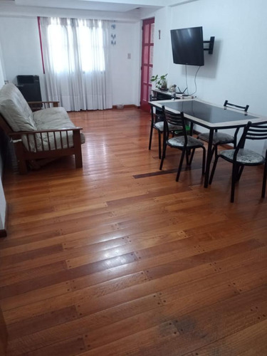 Venta Departamento 2 Dormitorios Patio Pringles 630