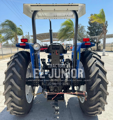 Tractor Agrícola New Holland 5610 4x2