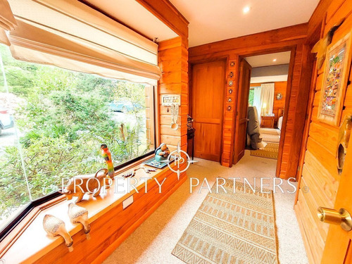 Imagen 10 de 23 de Bella Casa En Pucón En Club De Campo Los Riscos