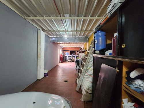 Patricios Este - Fco De Alarcon Al 2400 - Casa En Venta