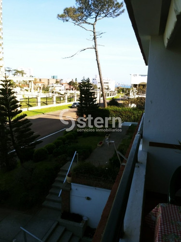 Imagen 1 de 19 de Venta Apartamento 2 Dormitorios, Playa Mansa, Punta Del Este