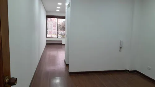 Oficinas En Arriendo Chico Norte 90-72647