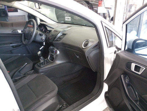 Imagen 12 de 13 de Ford Fiesta 1.6 S 5 Ptas. Año 2017. Unica Mano