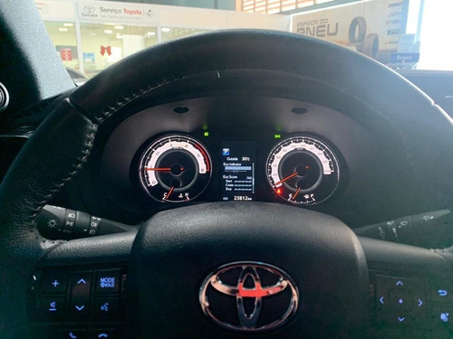 Toyota / Hilux 2.8 Tdi Cd Srx 4x4 Top De Linha + Único Dono